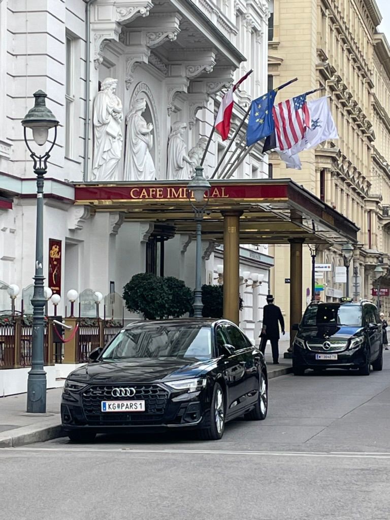 Audi A8 Komfort Features