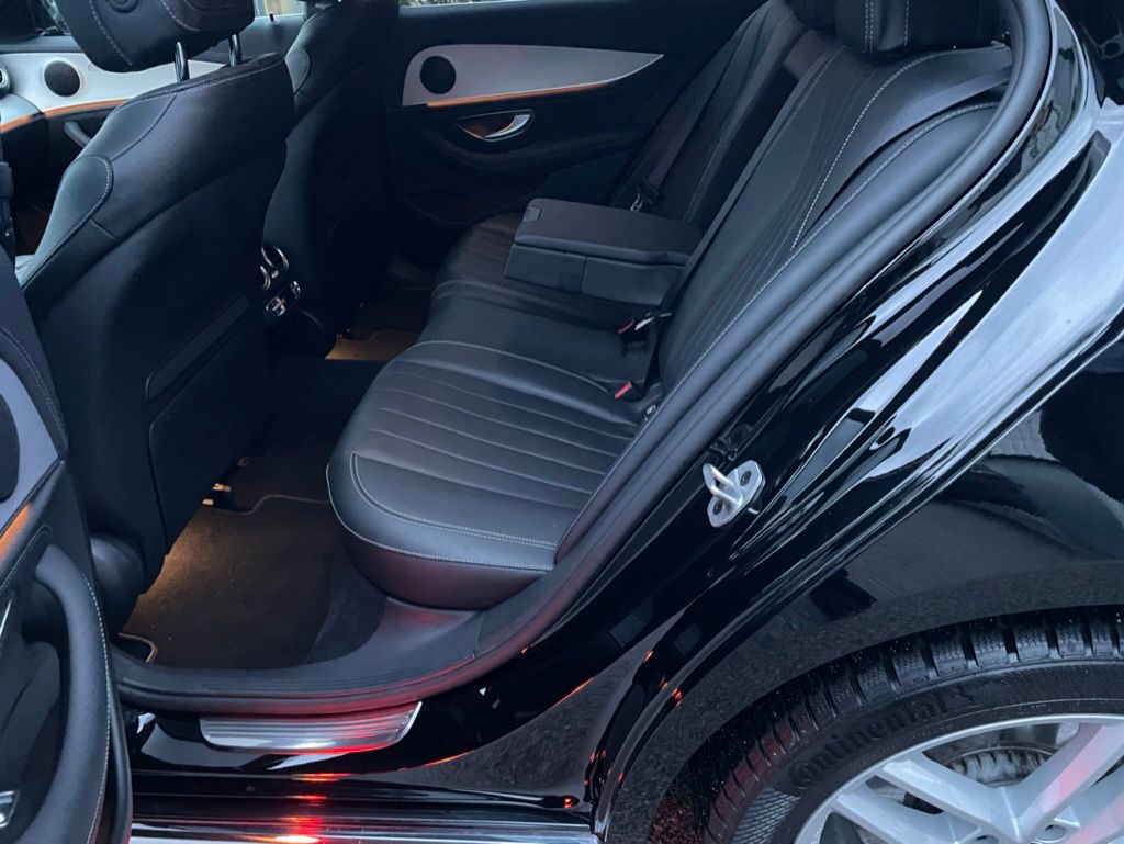 Mercedes E-Klasse Seitenansicht